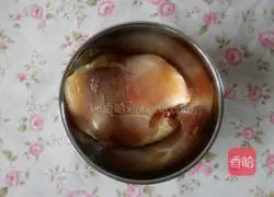  Illustration of how to make spring bamboo shoots with shredded chicken 1