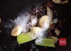 Illustration of how to make spiced edamame 3