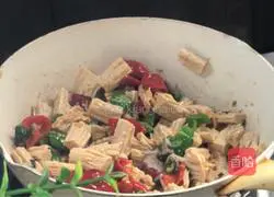 Illustration of how to make fried yuba with chili pepper 9