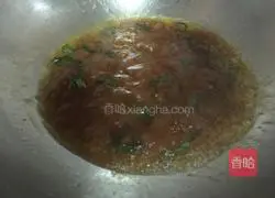 Illustration of how to make oyster sauce and rapeseed 5