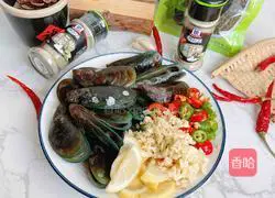 Illustration of how to make hot and sour Haihong 1