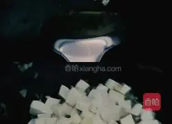 Illustration of how to make simple chicken and tofu 6