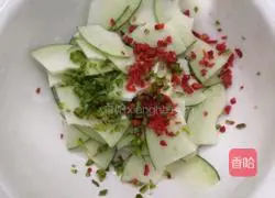 Illustration of how to make cold farm watermelon 6