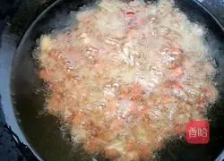 Illustration of how to make spinach and peanuts with vinegar 6