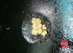 Illustration of braised ground three delicacies 6