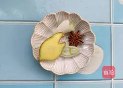 Illustration of how to stir-fry peanuts 2