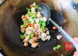 Hot holiday dish - Stir-fried lotus root recipe illustration 6