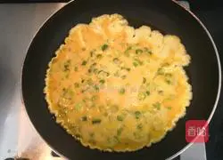 Illustration of how to make fried beans with garlic and eggs 9