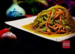 Illustration of how to make three shredded cold dishes 10