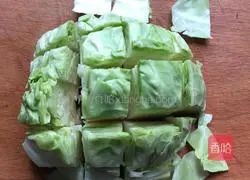 Illustration of how to make stir-fried beef cabbage 4