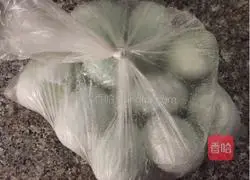 Homemade salty Illustration of how to make duck eggs 5