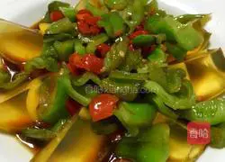 Illustration of how to make roasted pepper preserved eggs 6