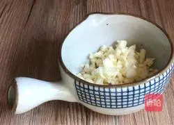 Raw mixed with bitter sesame seeds Practice illustration 6