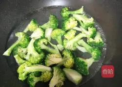 Garlic broccoli recipe 7