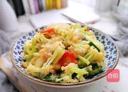 Illustration of how to cook white fungus and stir-fried cauliflower 14