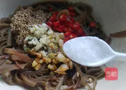 Illustration of how to make cold beef louvers 8