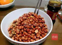 Illustration of Laoganma's recipe for mixing peanut beef sauce 2