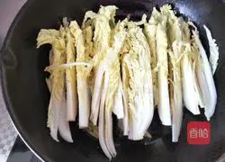 How to make hot and sour baby cabbage Illustration 4