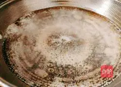 Illustration of cooking oil-consuming lettuce 6