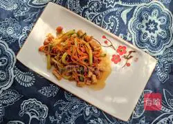 Illustration of how to make cucumber and daylily 8