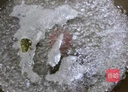 Illustration of how to make boiled okra 4