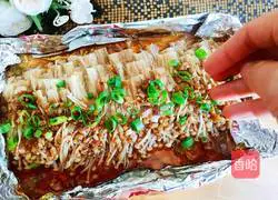 Illustration of how to make enoki mushrooms with garlic and tin foil 14