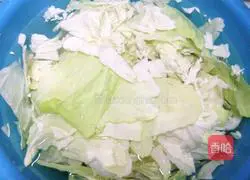 Illustration of how to make stir-fried cabbage 2