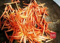 Illustration of how to make cold soybean sprouts 2