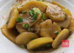 Illustration of how to cook potatoes stewed in oyster sauce 10