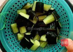 Illustration of how to make pickled cucumbers 12