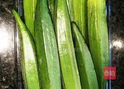 Illustration of how to make okra mashed potatoes 1