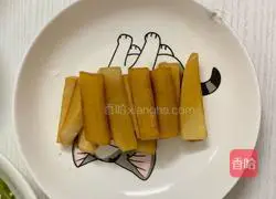 Illustration of how to make spicy and sour radish with vinegar 5