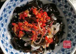 Illustration of how to mix onions with fungus 3