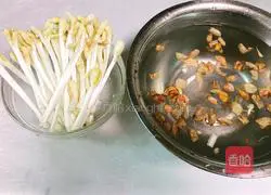Sichuan - Recipe for Refreshing Peanut Buds 2