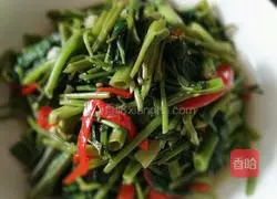 Illustration of how to make homemade water spinach 6