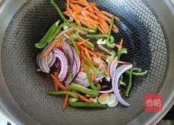 Illustration of how to make stir-fried potato 8