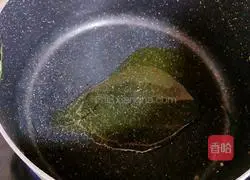 Stir-fried zucchini# Summer Refreshing Light Food# Recipe Illustration 6