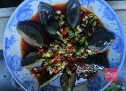 Illustration of how to make cold preserved eggs 3