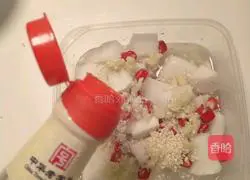 Illustration of how to make spicy and sour radish 4