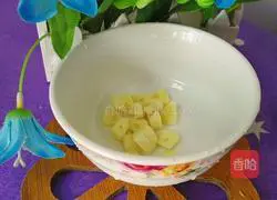 Illustration of how to stir-fry Shanghai green greens 3