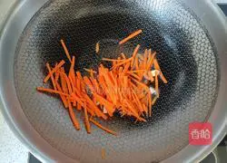 Illustration of how to make fried white jade mushrooms 5