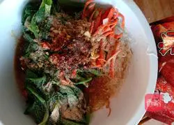 Illustration of how to make cold spinach 6 