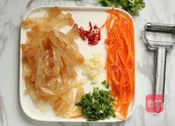 Illustration of how to make cold jellyfish 3