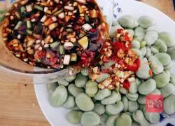 Illustration of how to make cold broad beans 6