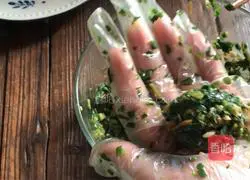 Illustration of how to make purslane and bitter melon mound 9