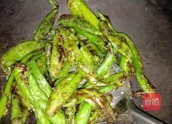 Illustration of how to make cold green pepper 2