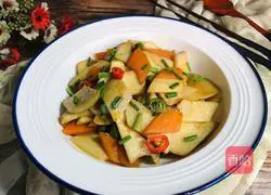 Carrot Illustration of how to make fried king oyster mushrooms 9