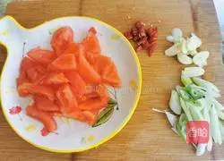 Illustration of how to make tomatoes, mushrooms and rapeseed 2