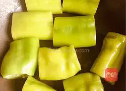 Illustration of how to make tiger skin green pepper 4