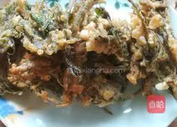 Illustration of how to fry toon sprouts 7